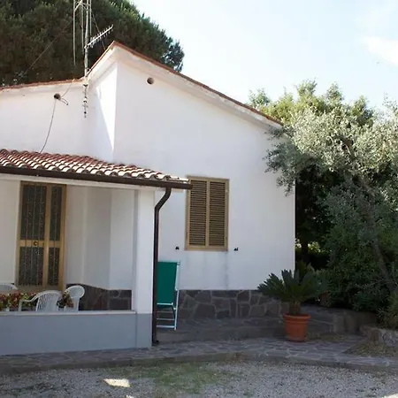 Holiday home Le Cycas *